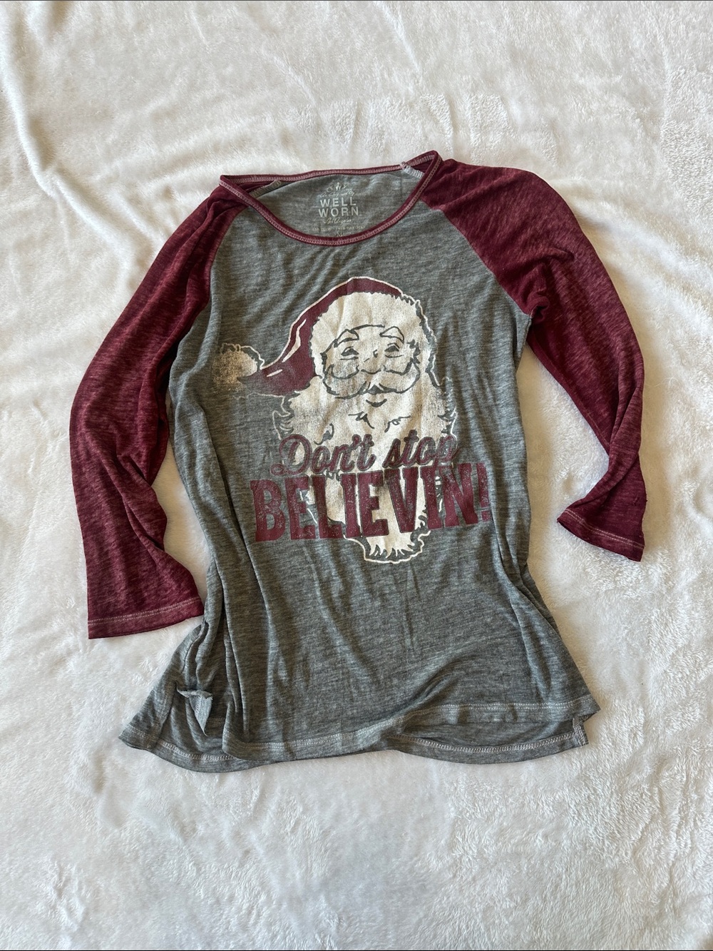 Well Worn Gray & Maroon Raglan Santa Tee